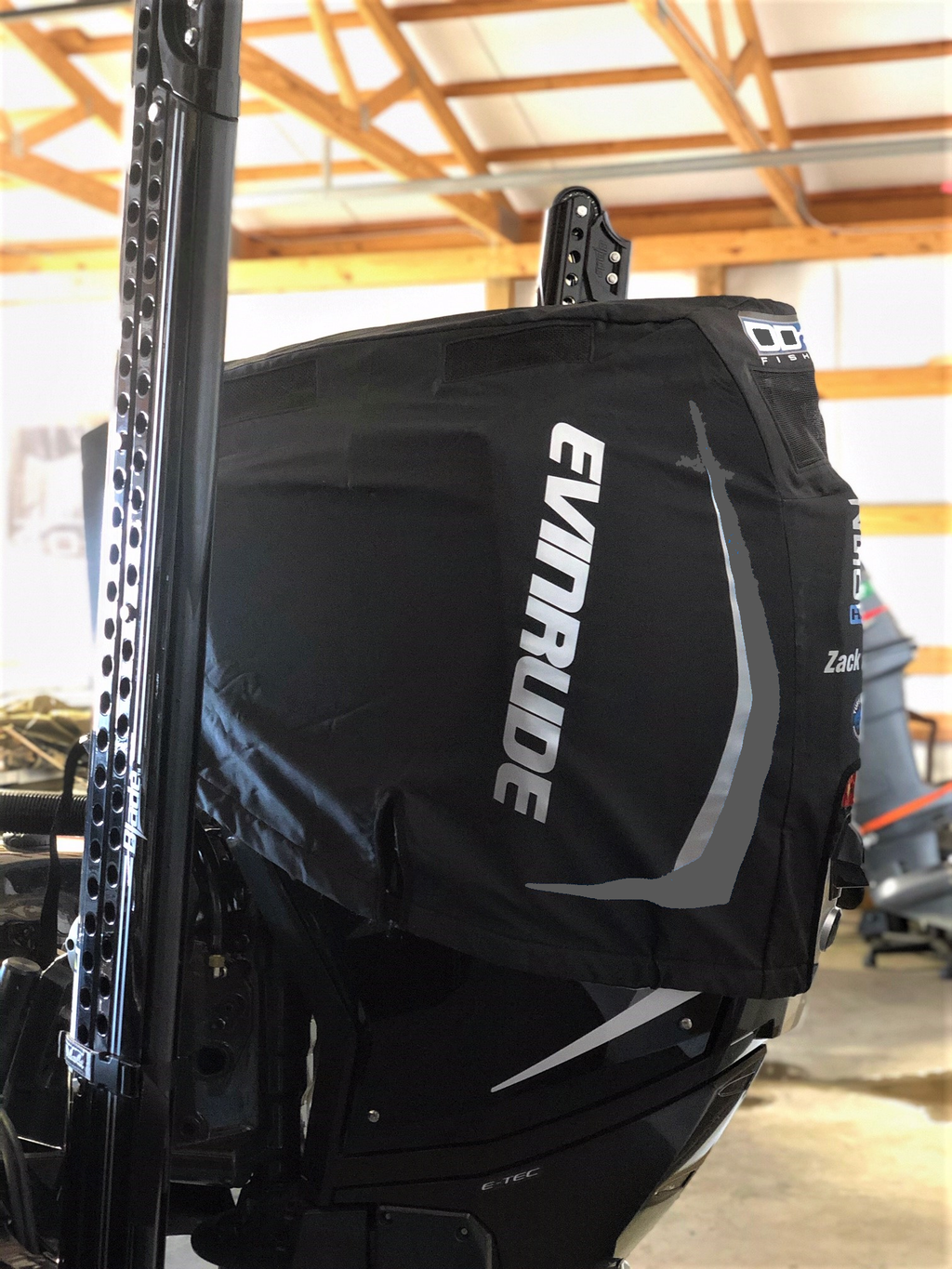 DD26 Fishing Housse moteur ventilée compatible avec Evinrude Etec G2