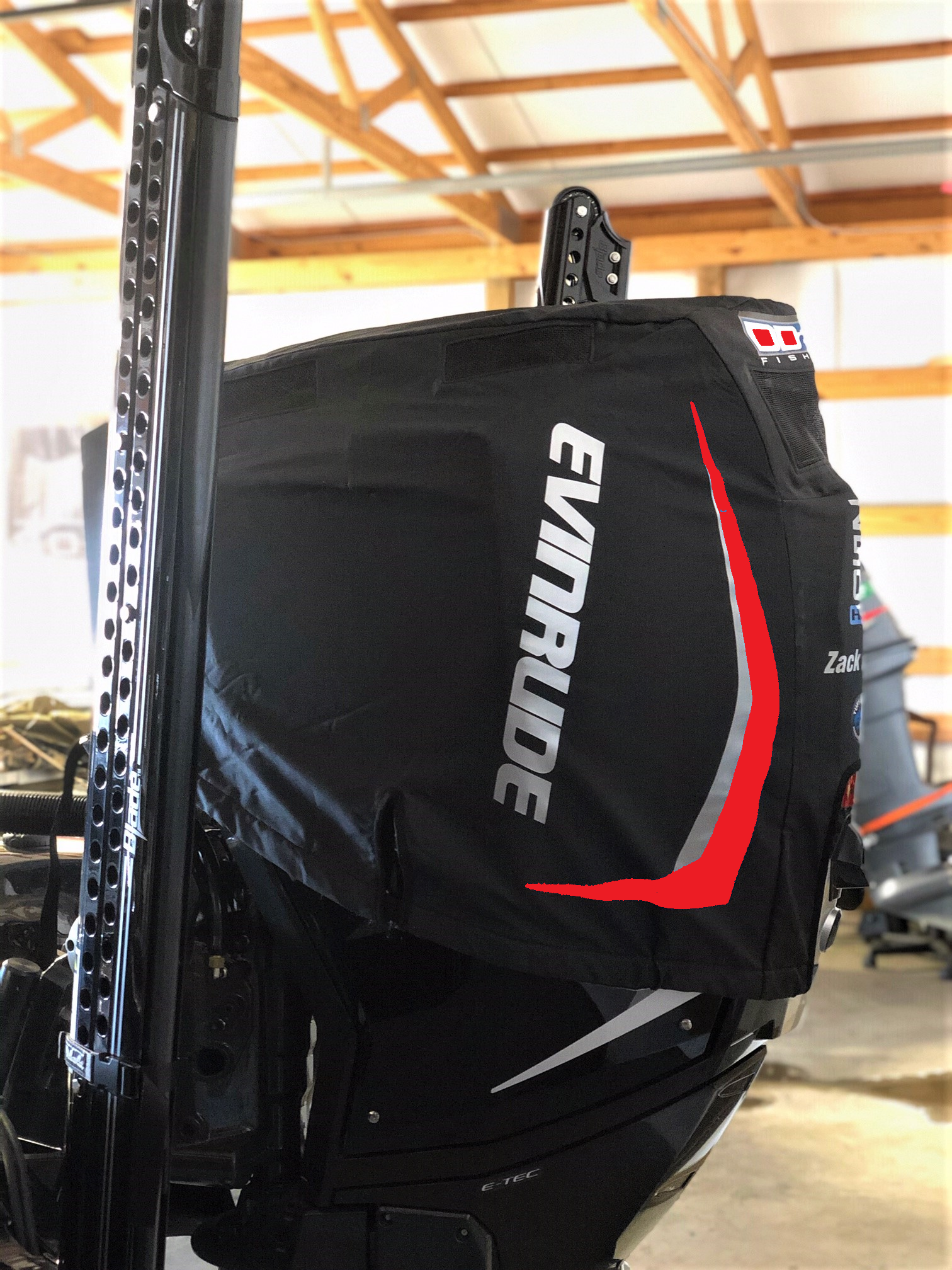 DD26 Fishing Housse moteur ventilée compatible avec Evinrude Etec G2
